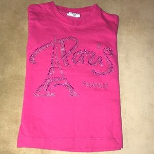 Girl Lyda Paris France shirt pink. Bin A3